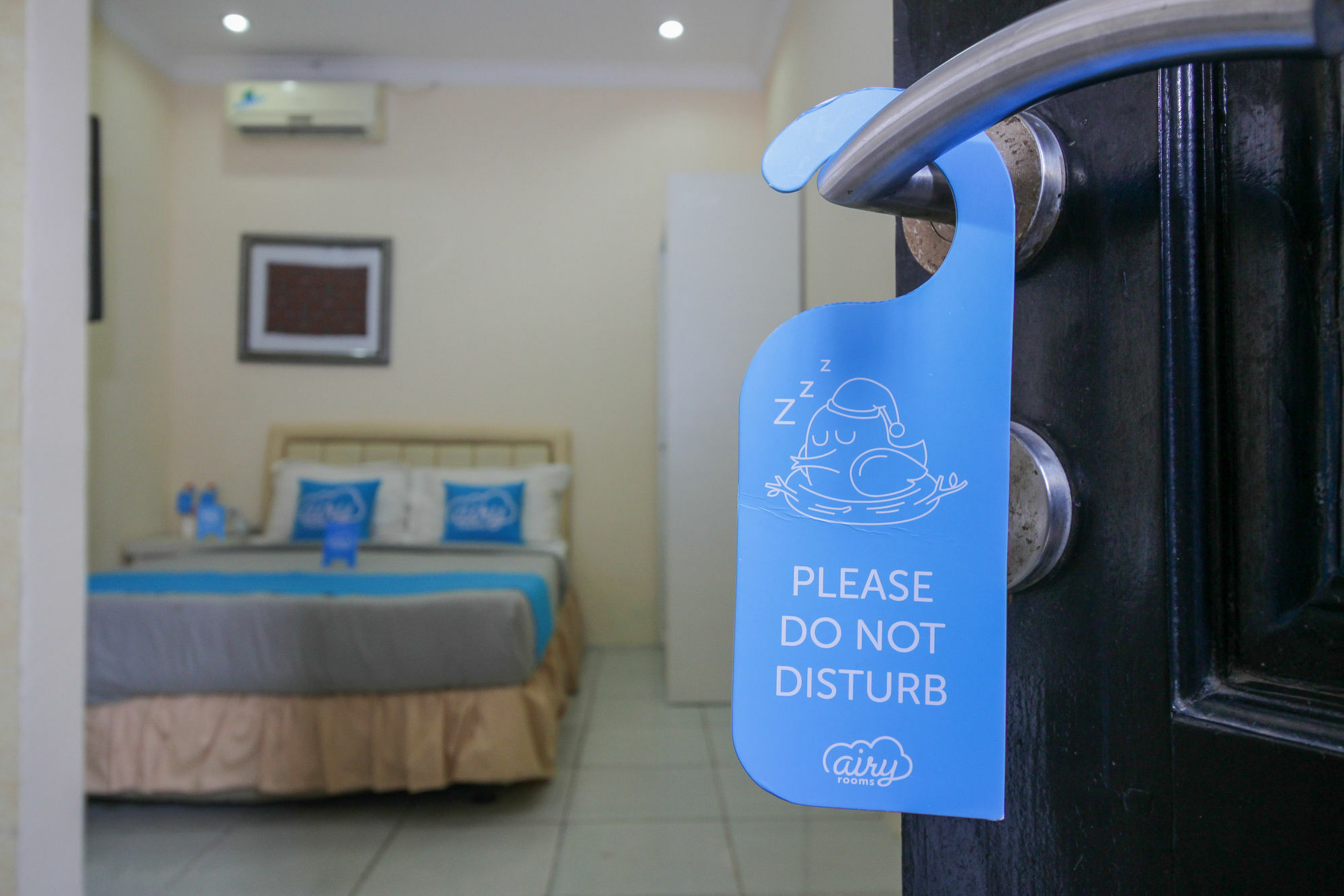 Hotel Airy Eco Radio Dalam Antene Tiga 9 Jakarta